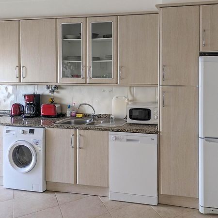Two Bedroom Apartment - 110M2, Ac, Terrace, Wi-Fi Lagos Extérieur photo